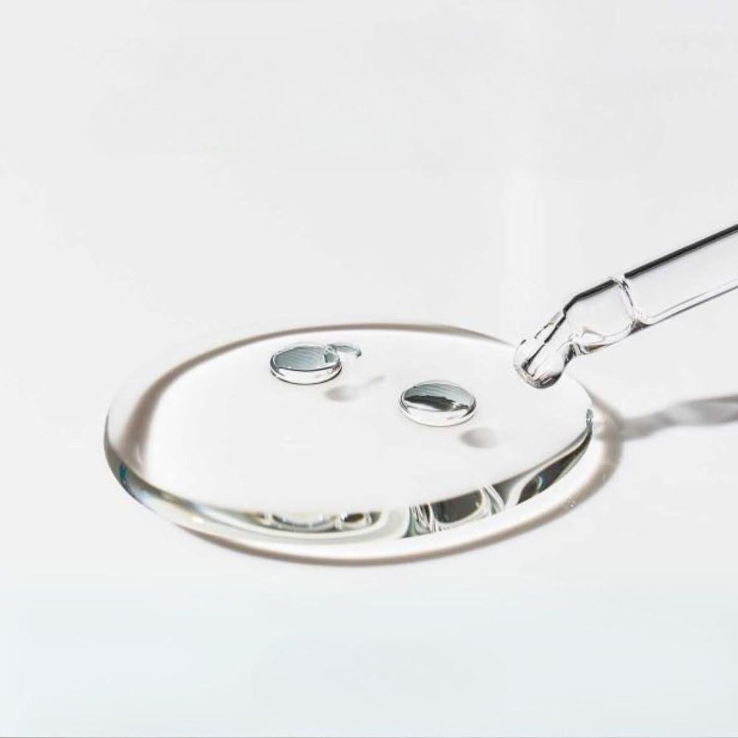 Madagascar Centella Ampoule 100ml - SKIN1004 - NADAUN - 8809576260663