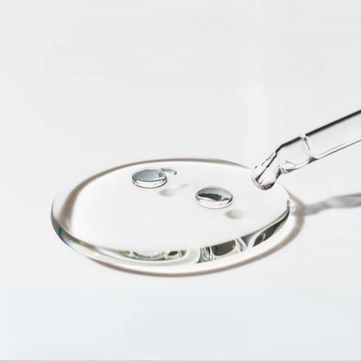 Madagascar Centella Ampoule 100ml - SKIN1004 - NADAUN - 8809576260663